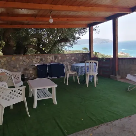 Dimora Del Mare Апартаменты Каприоли